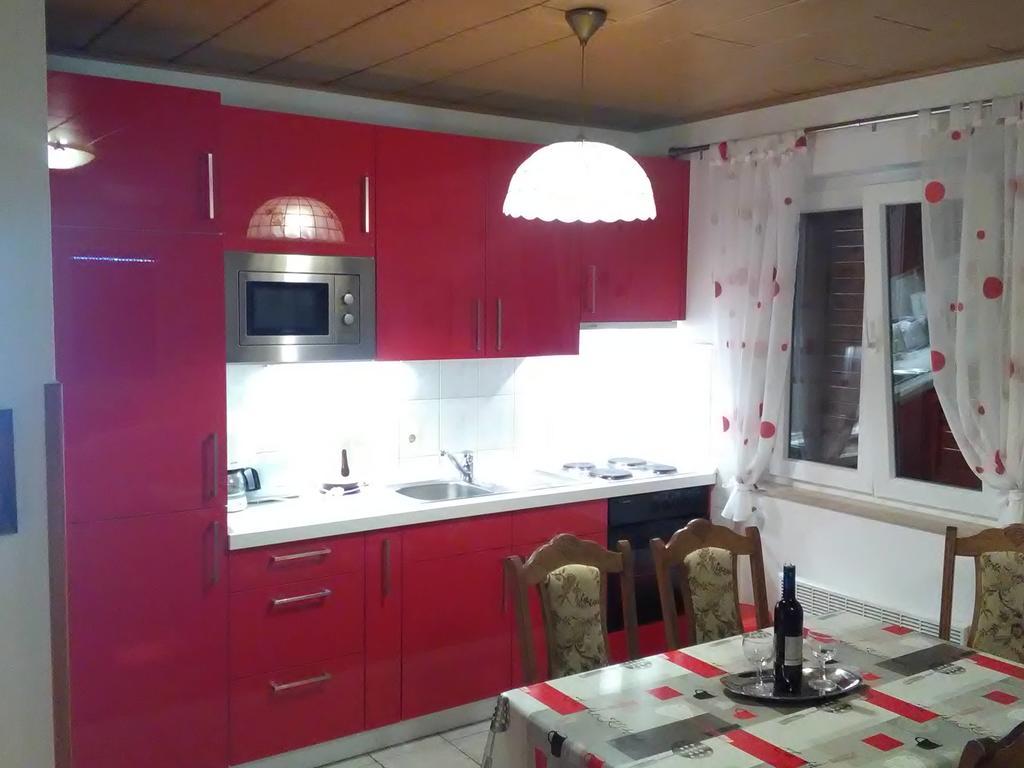 Villa Brucker Kozino Luaran gambar